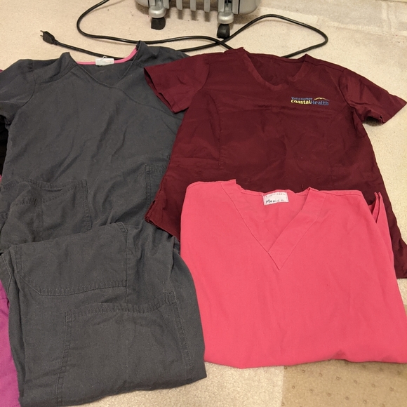 Scrubs - Picture 3 of 4